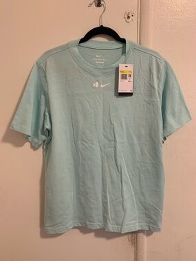 Women’s A’Ja Wilson Nike tee! NWT